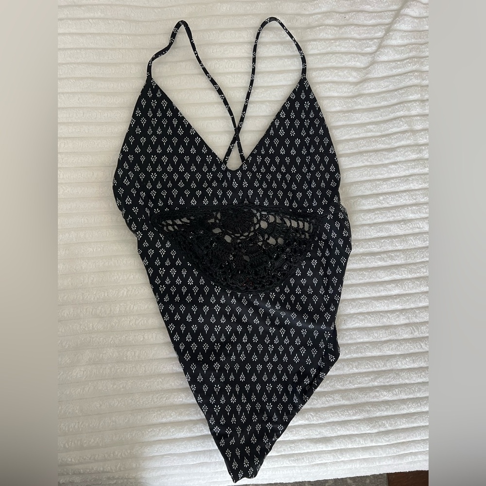 Benoa One Piece